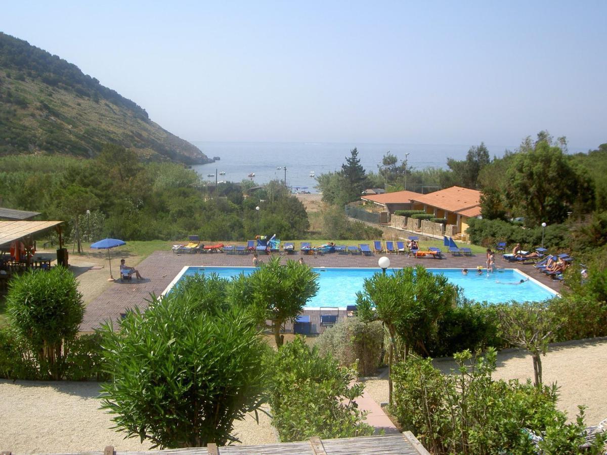 Holiday home Elbamare Con Piscina