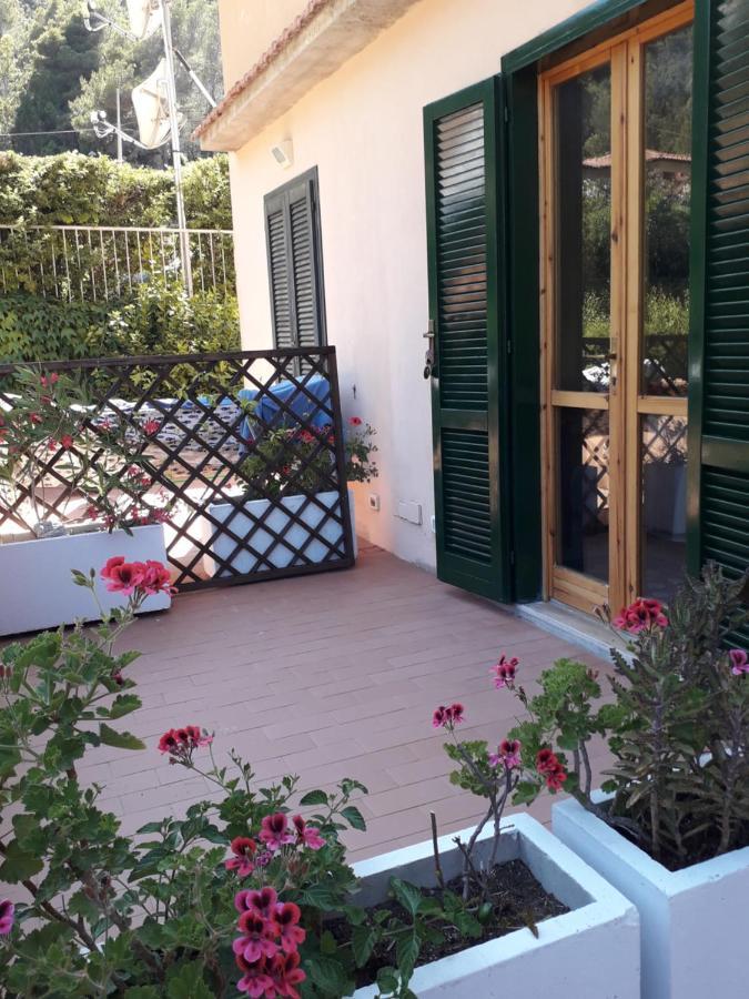 Elbamare Con Piscina Nisporto